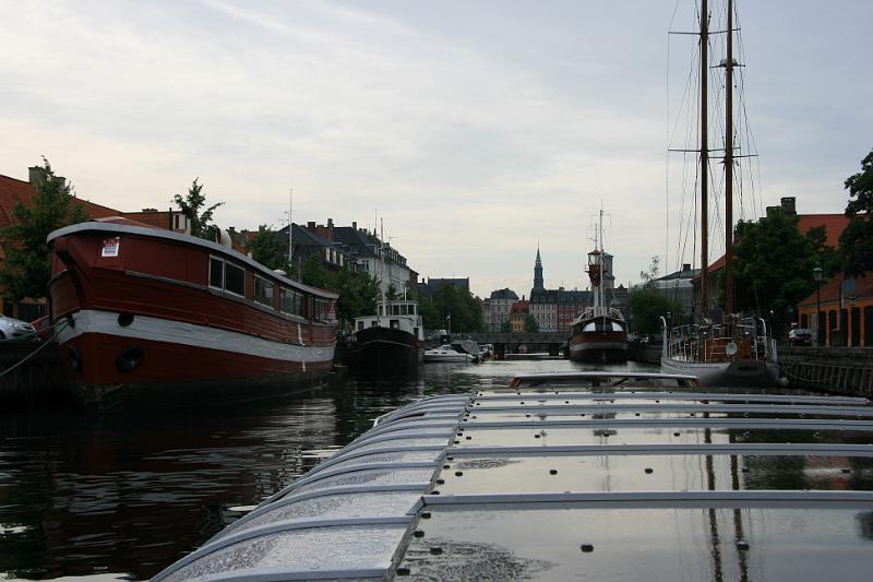 IMG_0135.jpg - Ikke så mange skibe som i Christianshavn  men der er så meget andet. -- Not so many boats like in Christianshavn but there is so much other things.