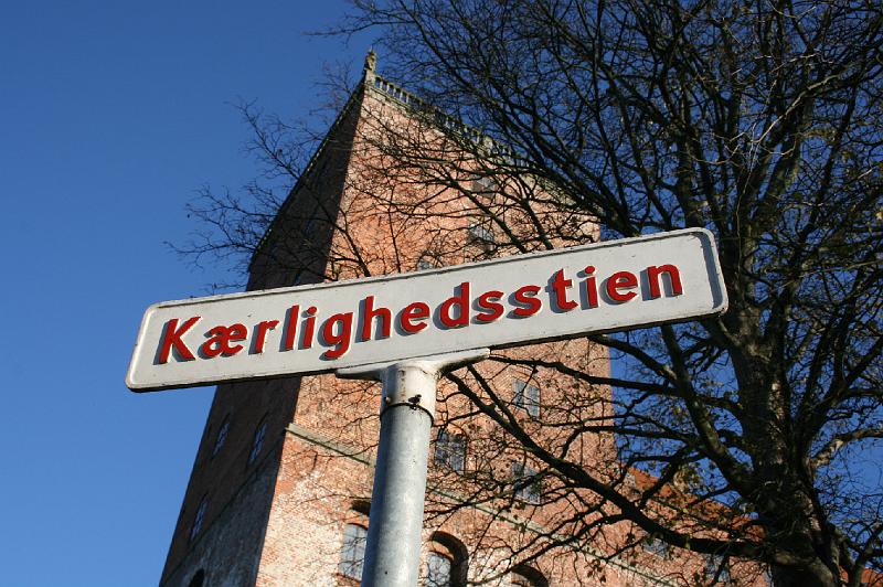 Koldinghus.jpg - Kærlighedsstien ved Koldinghus. The lovepath at Koldinghus