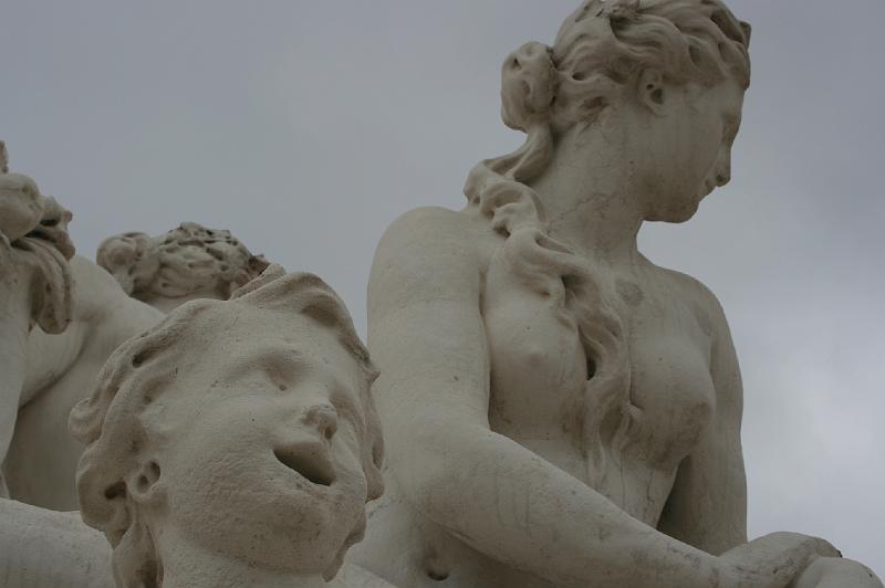 IMG_0177.jpg - En statue i Tuileries have. -- A statue in Garden of Tuileries.