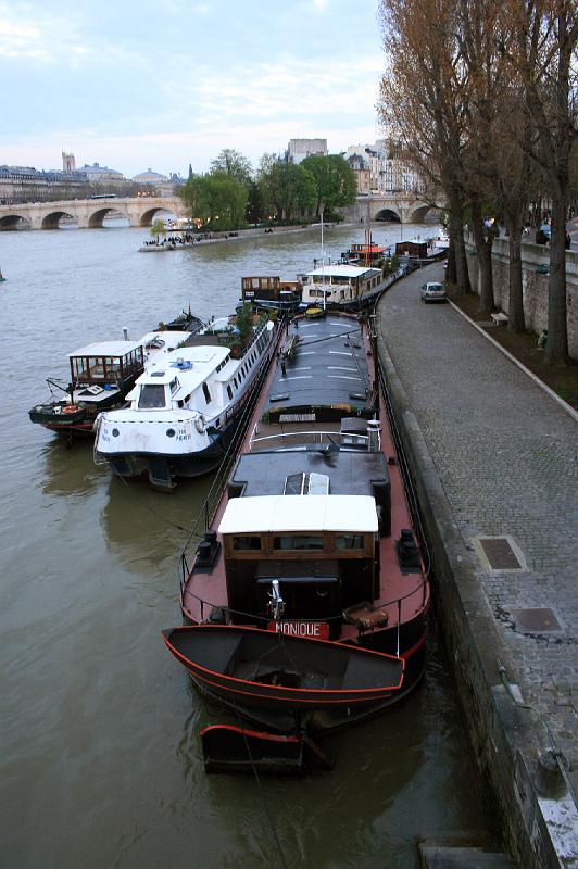 IMG_0742.jpg - Flodbåde. -- River boats.