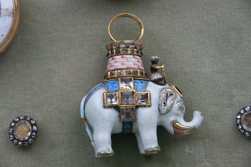 IMG_0346.jpg - Elefantordenen. -- The Order of the Elephant.
