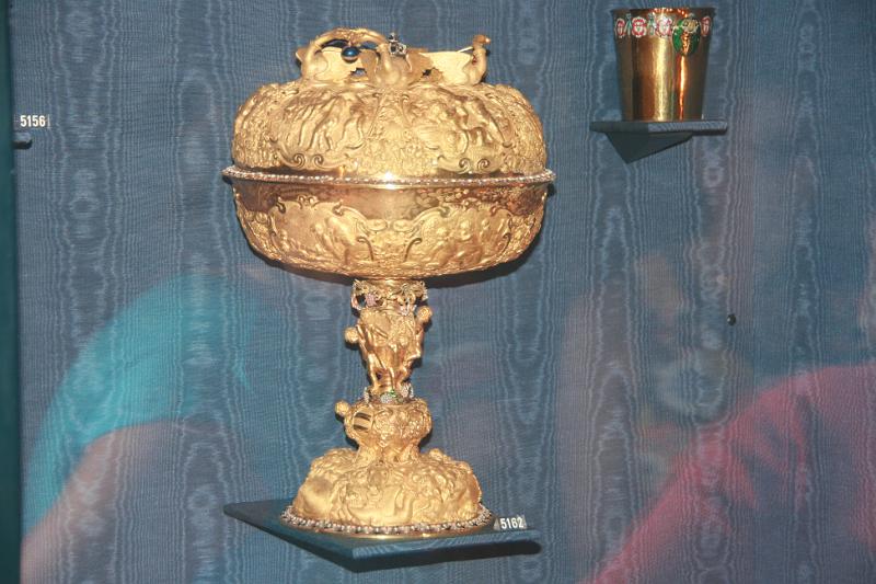 IMG_0454.jpg - Frederik III kronings pokal. -- Cup used at coronation of Friderik III.